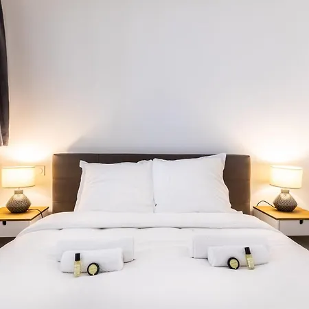 Amazing In Bastille For Up To 6 Guests *